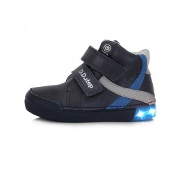 Tamsiai mėlyni LED batai...