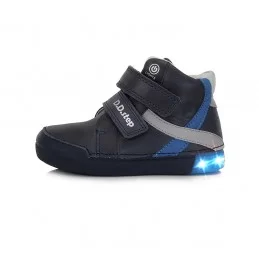 Tamsiai mėlyni LED batai...