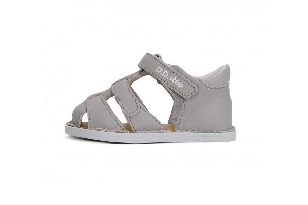 Pilkos barefoot basutės 20-25 d. G076-41942C